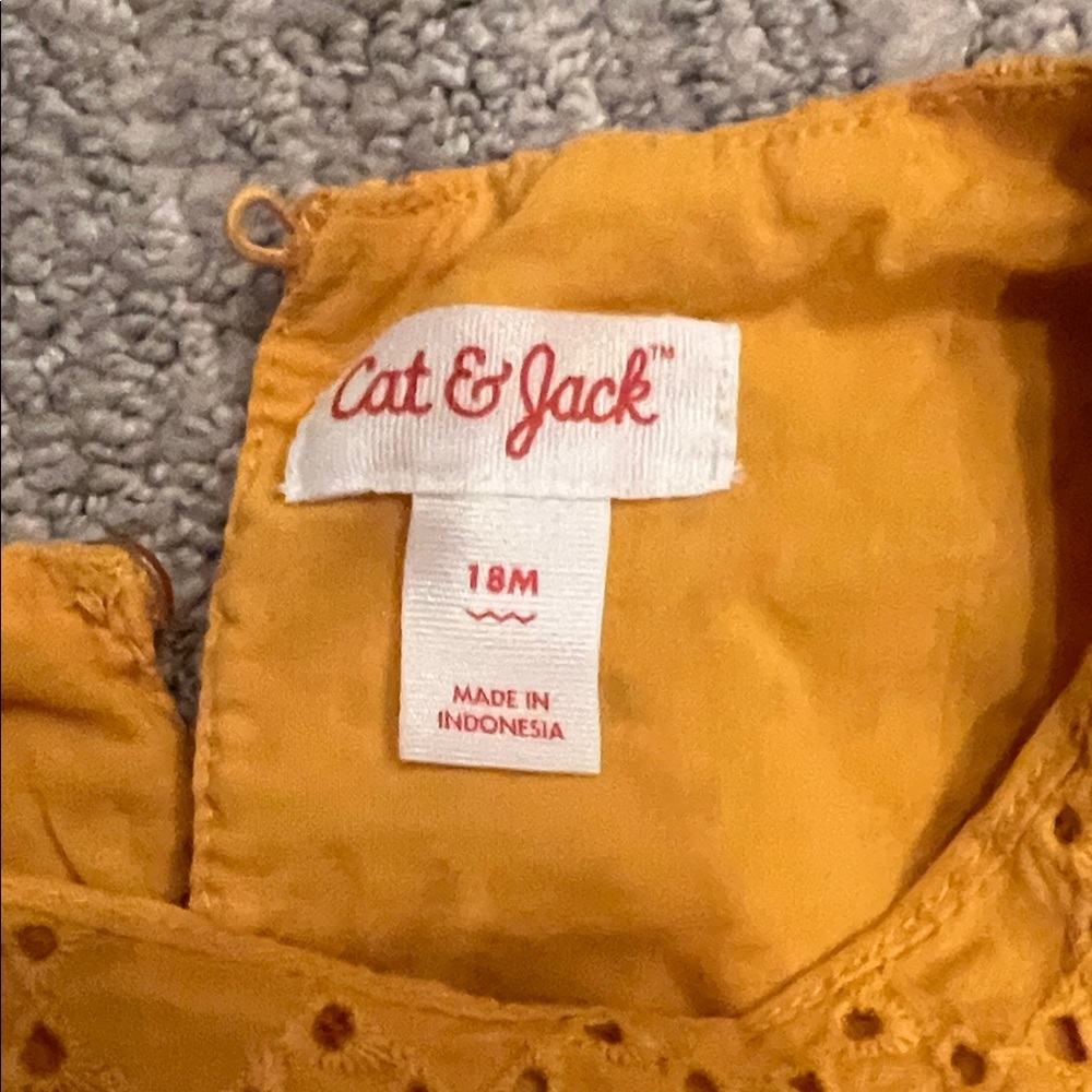 Cat & Jack Baby Girl Mustard Eyelet top 18M Spring Summer Outfit - Picture 2 of 2